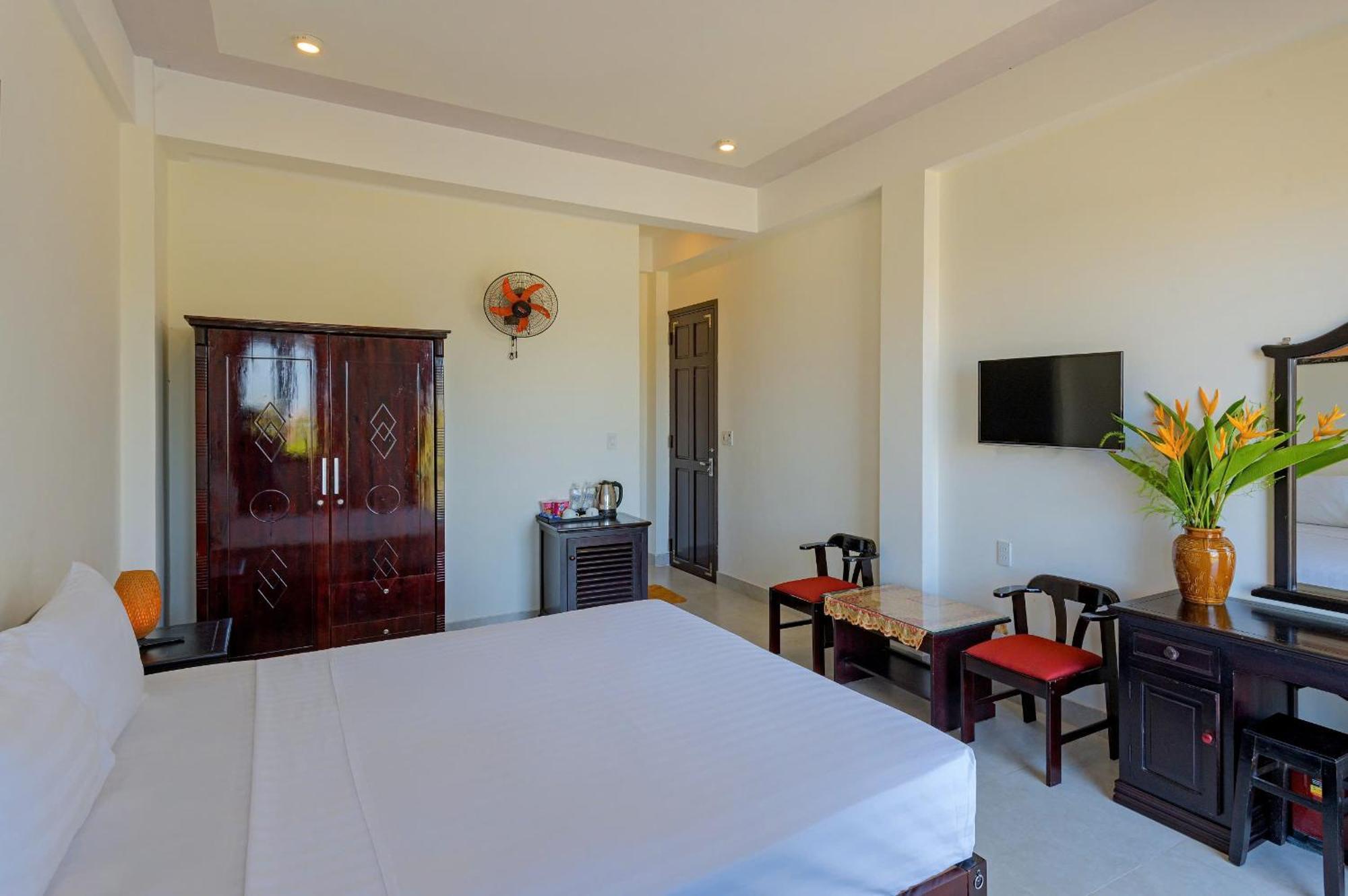 Blue River Boutique Hoi An Hotel Exterior photo